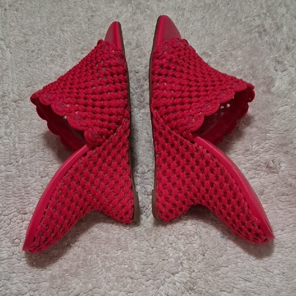 Gianni Bini Vibrant Pink Woven Heels - Picture 3 of 12
